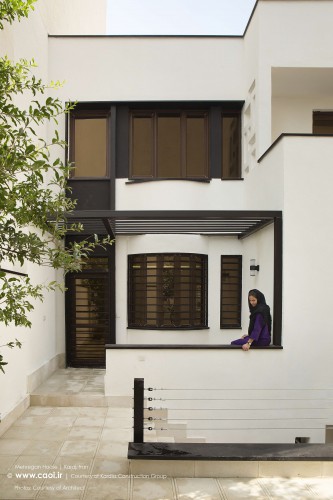 Mehregan House in Karaj by Kardiss Construction Group  7 