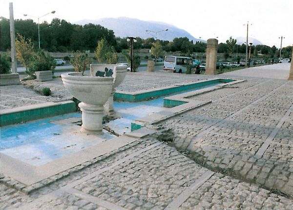 باغ بلند شیراز,مهرداد ایروانیان