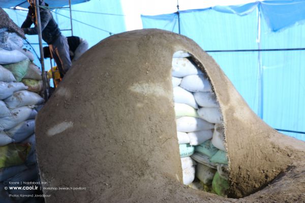 Kooshk research pavilion in Iran Student research workshop Construction Photos  9 