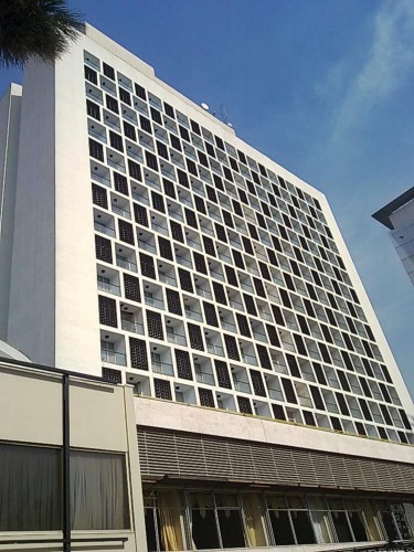 Royal Tehran Hilton Hotel,Heydar Ghiaiee,1962,Esteghlal International Hotel,هتل هیلتون,هتل استقلال,حیدر غیایی,معمار ایرانی,معماری معاصر ایران