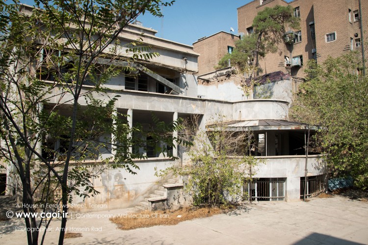 A House in Tehran By Iranian Architect Ali Sadegh | www.caoi.ir