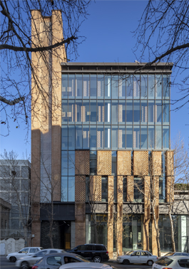 Brick and Glass in commercial buildings