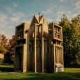 Holy cross chapel in Tehran by Rostom Voskanian, کلیسای صلیب مقدس, رُستم وسکانیان