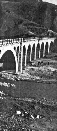 غلامرضا کباری, سهیلا بسکی, فارغ التحصیلان معماری هنرهای زیبا, معمار ایستگاه راه آهن مشهد, راه آهن تهران تبریز, راه آهن اصفهان بافق, ماکسیم سیرو, آندره گدار, محسن فروغی, دانشگاه هنرهای زیبا