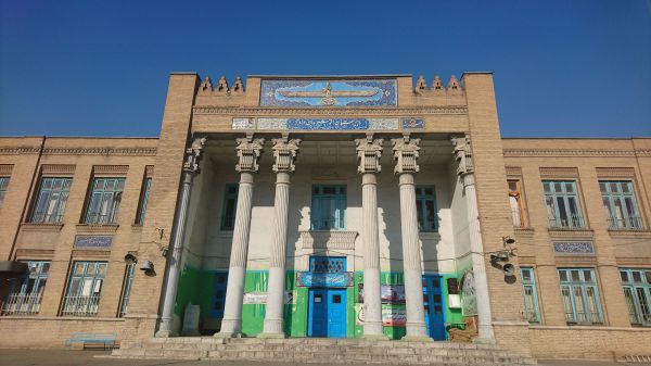 anooshirvan dadgar school 2