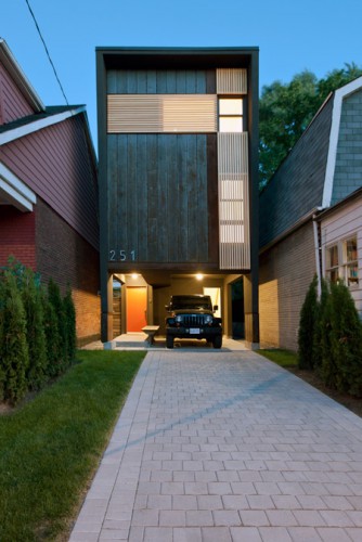 rzlbd,Shaft House,Reza Aliabadi & Ali Malekzadeh,2010,house in toronto,canada,خانه شافت,معمار ایرانی,رضا علی آبادی,معماری معاصر ایران