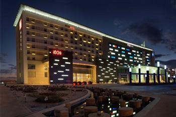 Ibis-Novotel IKIA